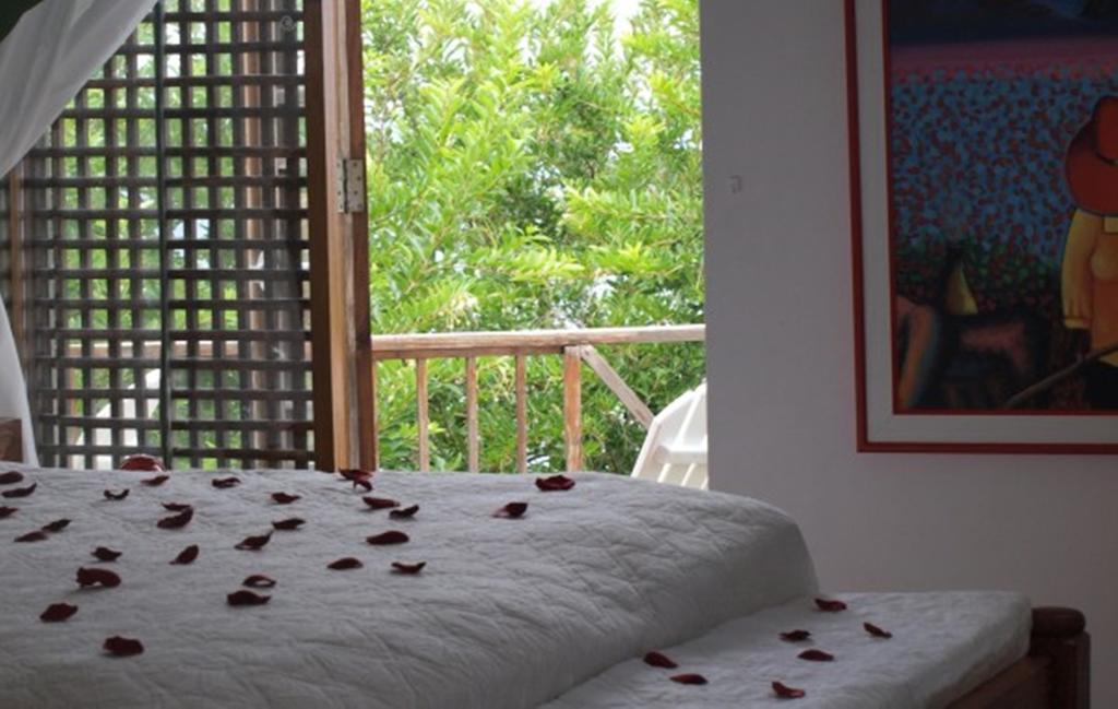 Being Villa Plymouth Esterno foto