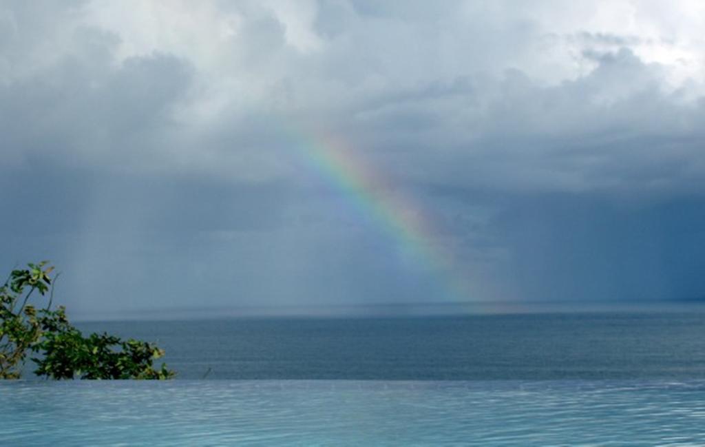 Being Villa Plymouth Esterno foto