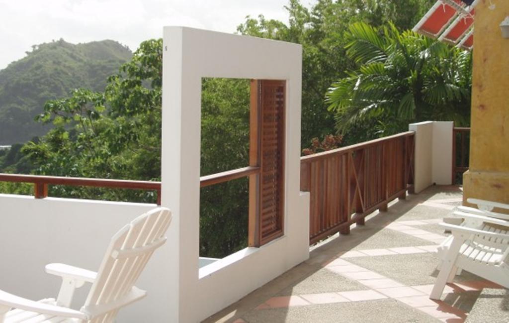 Being Villa Plymouth Esterno foto